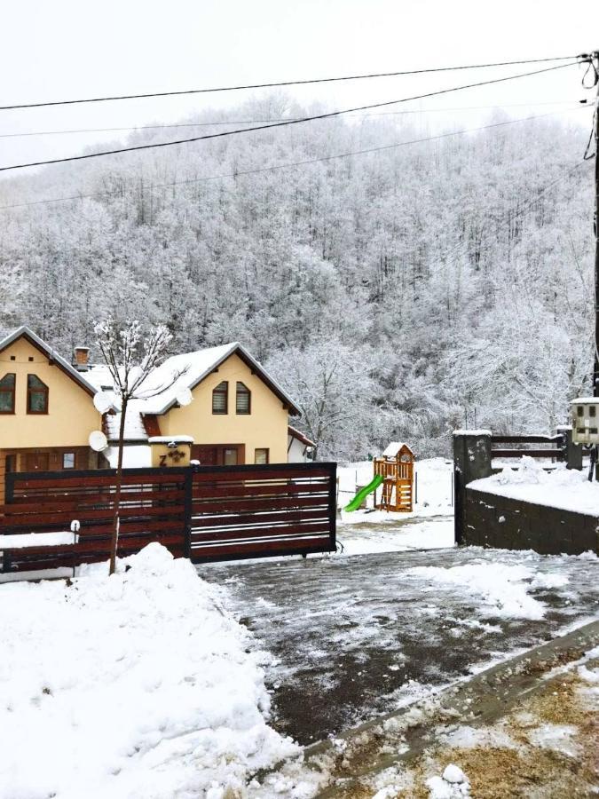 Vila Zubor Crni Vrh المظهر الخارجي الصورة